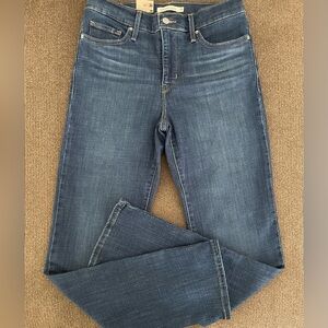 NWT Women’s Levi’s 314 Shaping Straight Jeans Size 29x32 Blue
